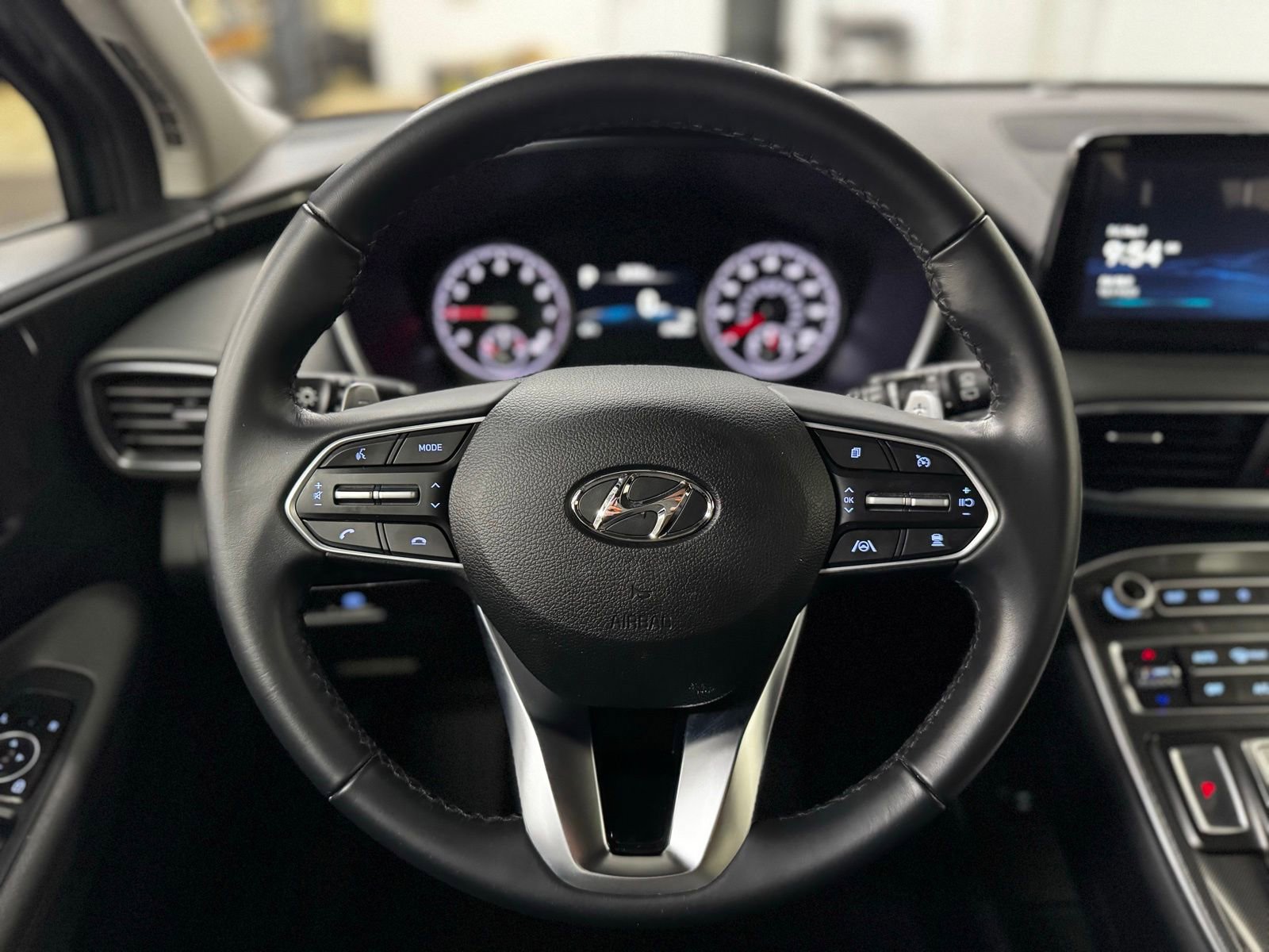 Used 2023 Hyundai Santa Fe SEL AWD/4WD image 18