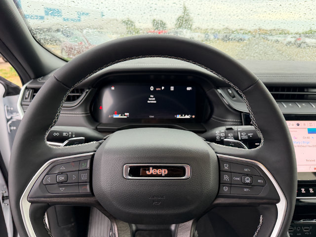 New 2026 Jeep Grand Cherokee Altitude AWD/4WD image 14