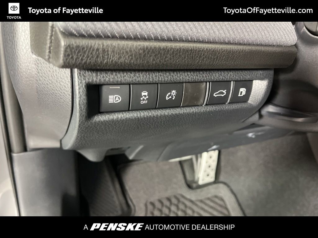 New 2026 Toyota Camry SE image 27