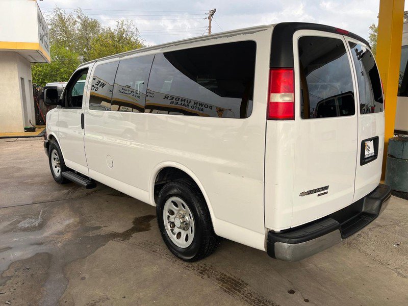 Used 2014 Chevrolet Express 1500 LT w/ LT Preferred Equipment Group image 4