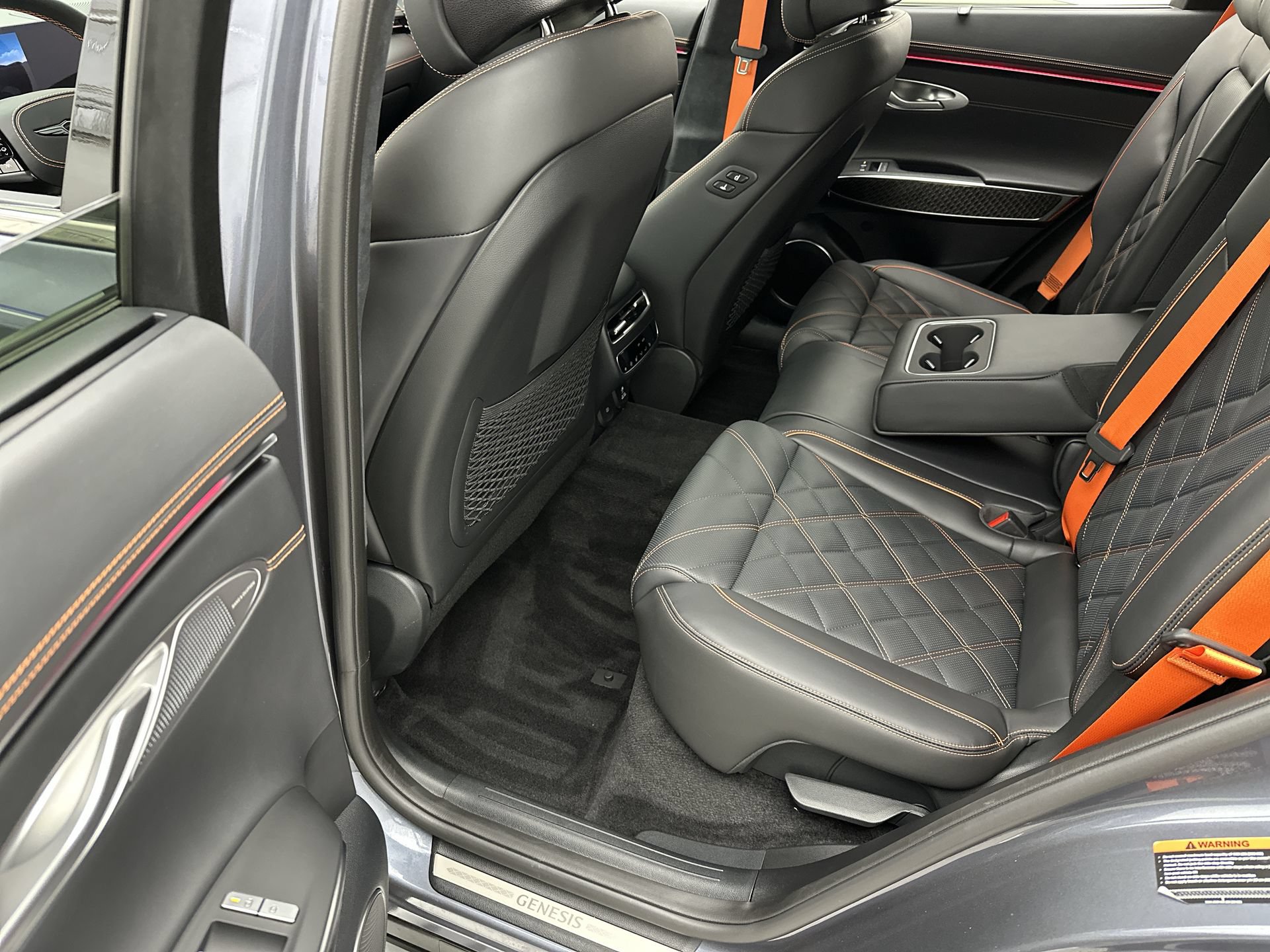Certified 2026 Genesis GV70 3.5T Sport Prestige AWD/4WD image 23