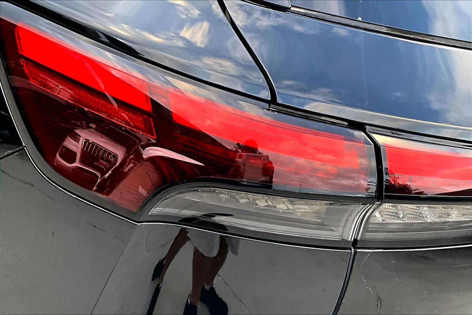 Used 2023 INFINITI QX60 Pure AWD/4WD image 29