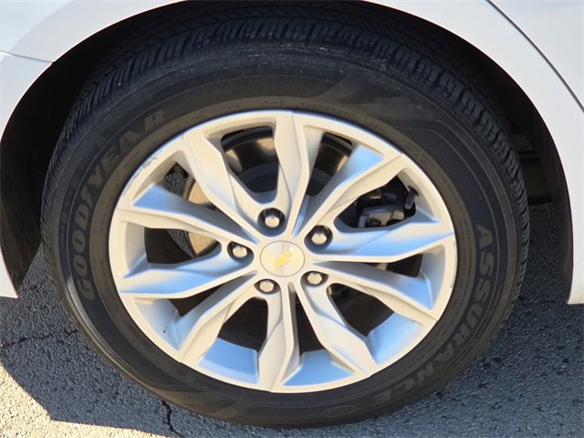 Used 2022 Chevrolet Malibu LT image 6