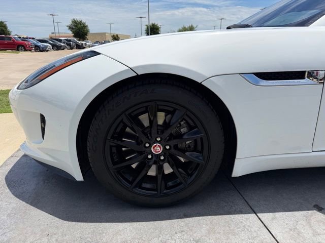Used 2017 Jaguar F-TYPE Coupe RWD image 4