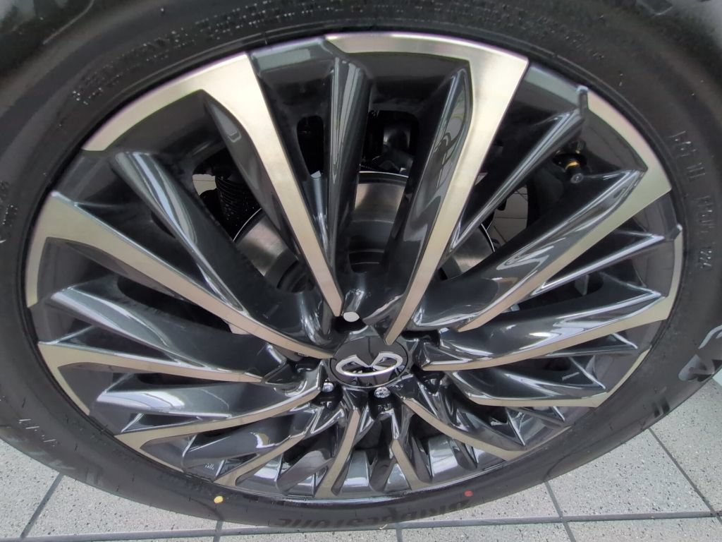 New 2027 INFINITI QX80 Autograph AWD/4WD image 32
