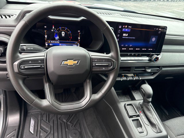 Used 2023 Chevrolet Colorado W/T w/ LPO, Pro Essentials Package RWD image 18