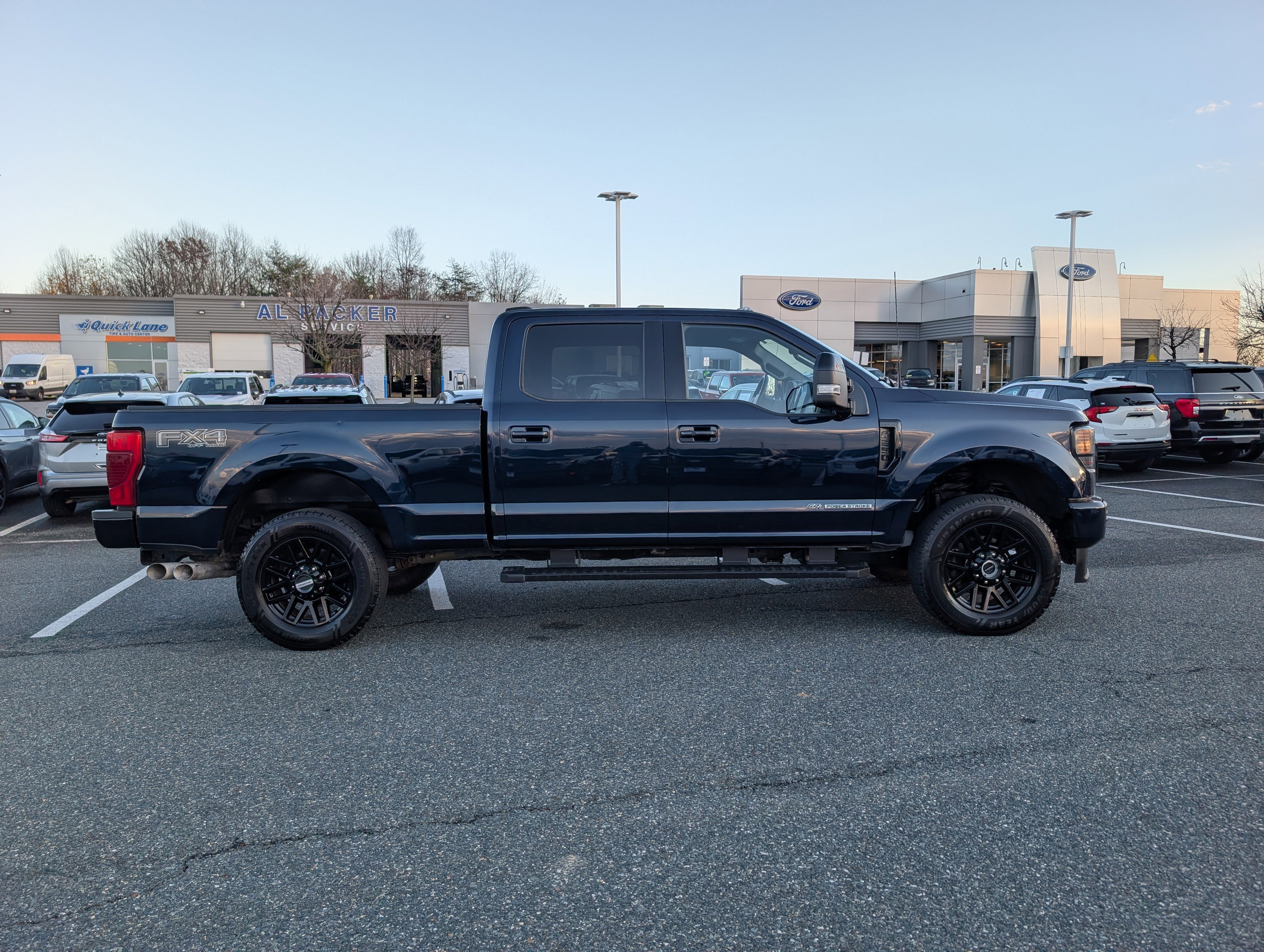 Used 2022 Ford F250 Lariat w/ Black Appearance Package image 2