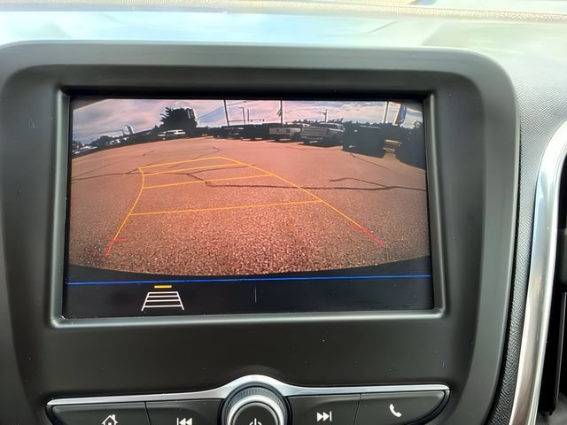 Used 2021 Chevrolet Equinox LT AWD/4WD image 24