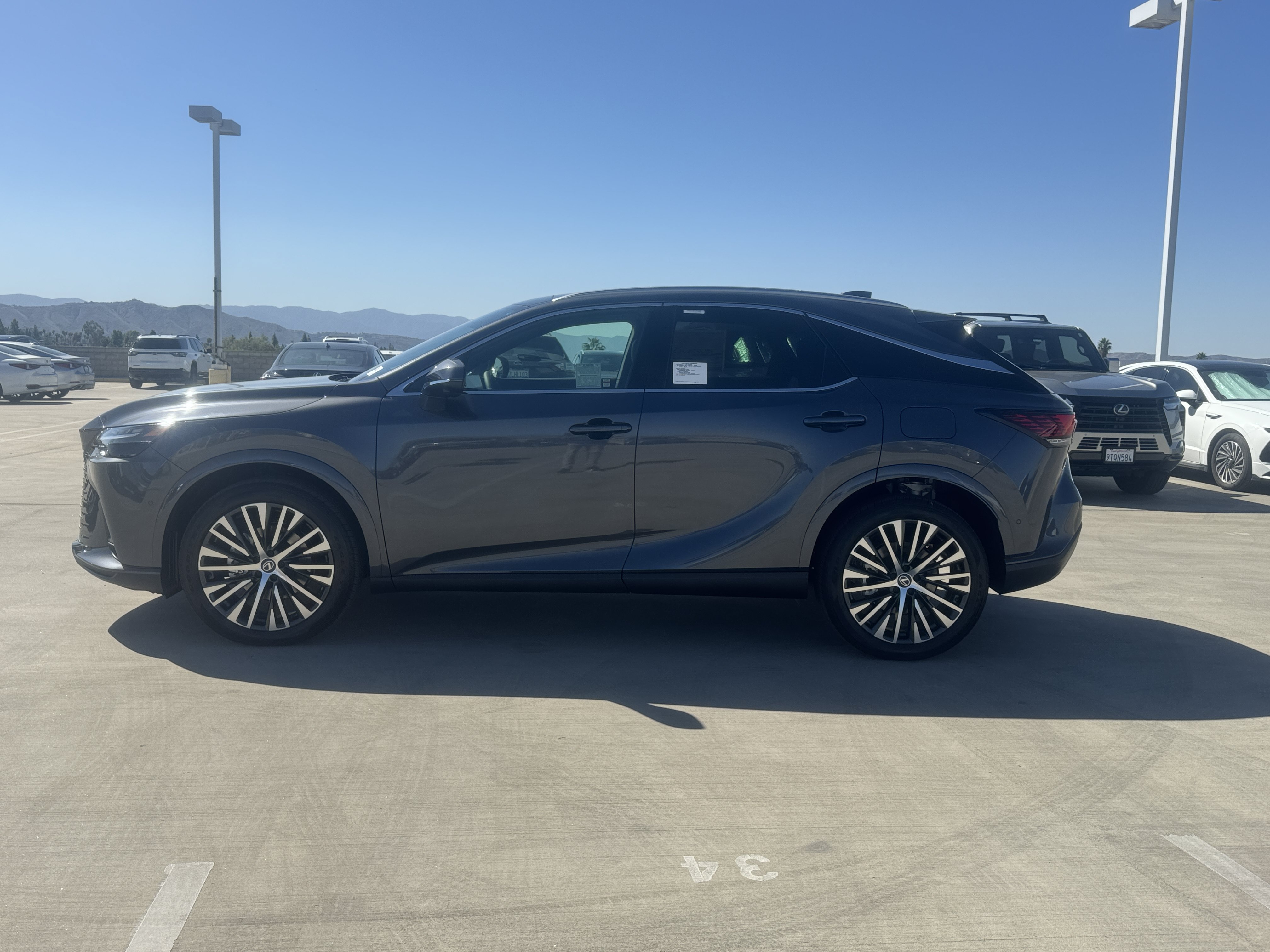 New 2026 Lexus RX 350 w/ Convenience Package AWD/4WD image 6