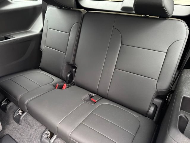 Certified 2023 Chevrolet Traverse LT AWD/4WD image 9