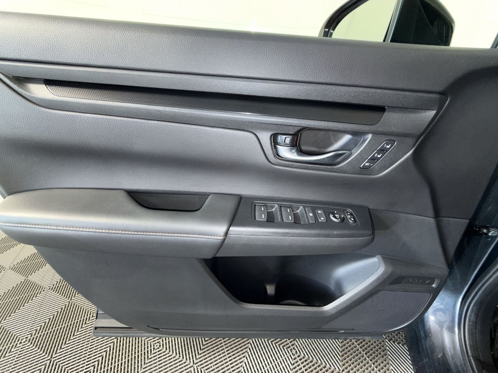 Used 2024 Honda CR-V Sport-L image 15