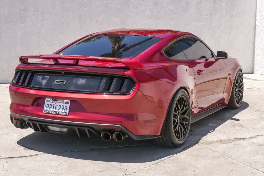 Used 2017 Ford Mustang GT w/ GT Performance Package RWD image 9