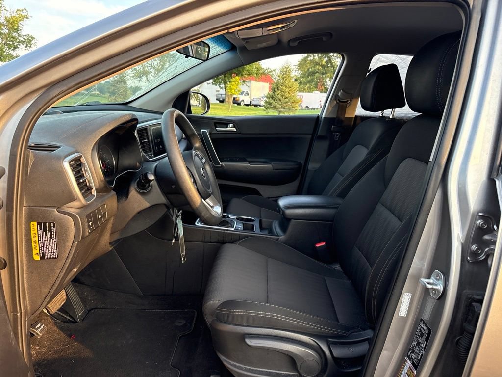 Used 2020 Kia Sportage LX AWD/4WD image 13