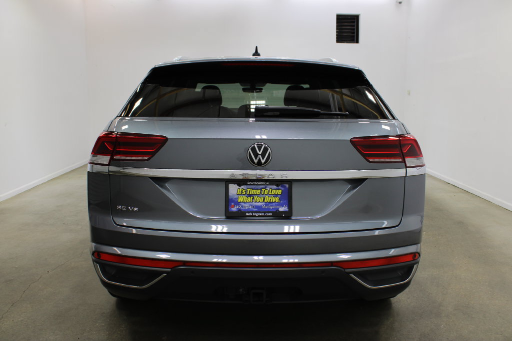 Certified 2023 Volkswagen Atlas Cross Sport SE FWD image 4