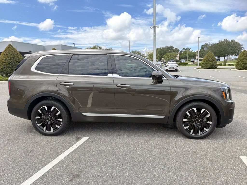 Used 2023 Kia Telluride SX Prestige AWD/4WD image 6