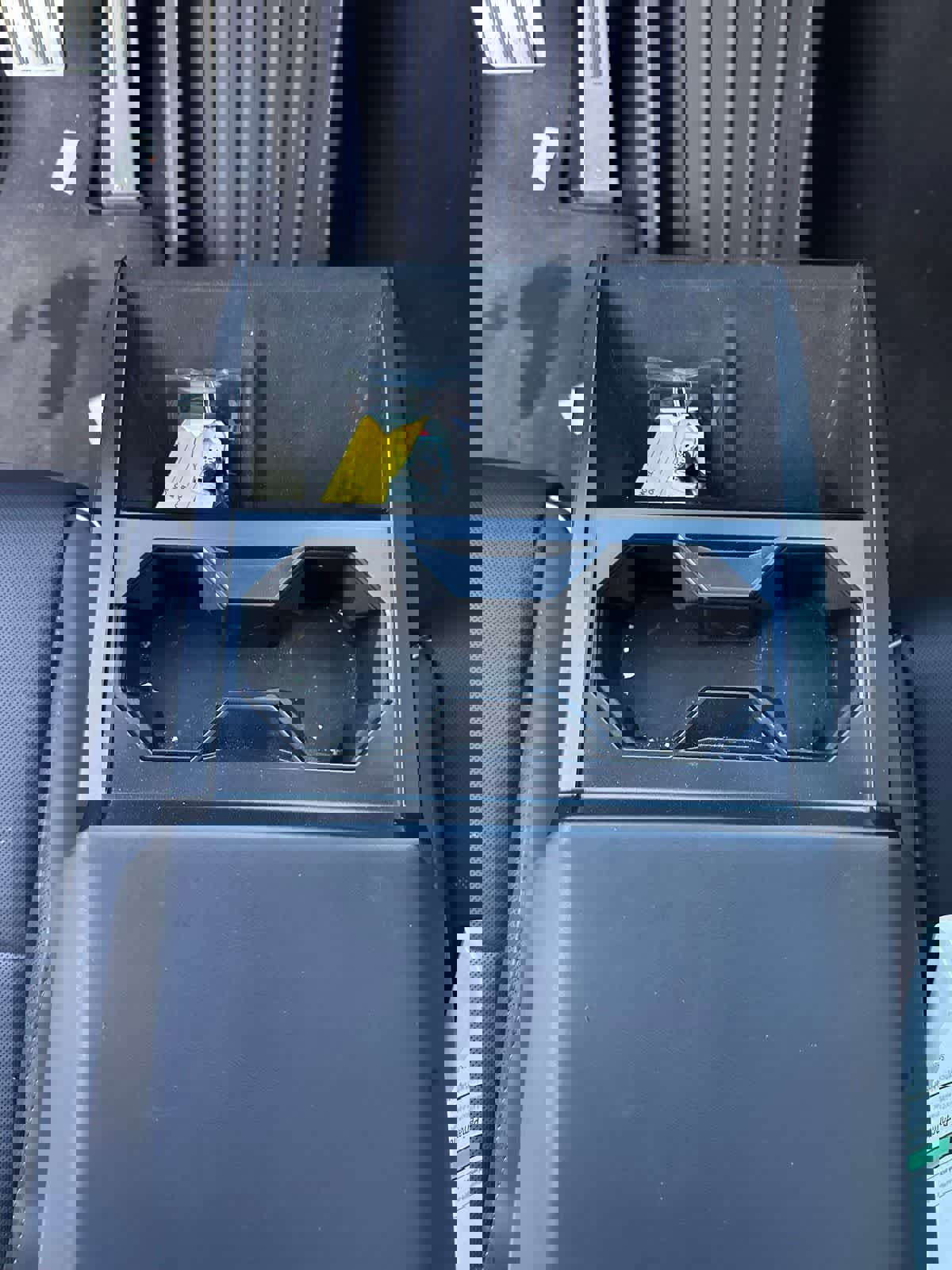 Used 2025 Tesla Cybertruck AWD Crew Cab image 17