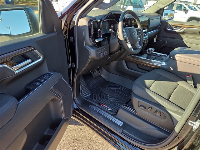 New 2026 Chevrolet Silverado 1500 RST w/ Z71 Off-Road Package image 10