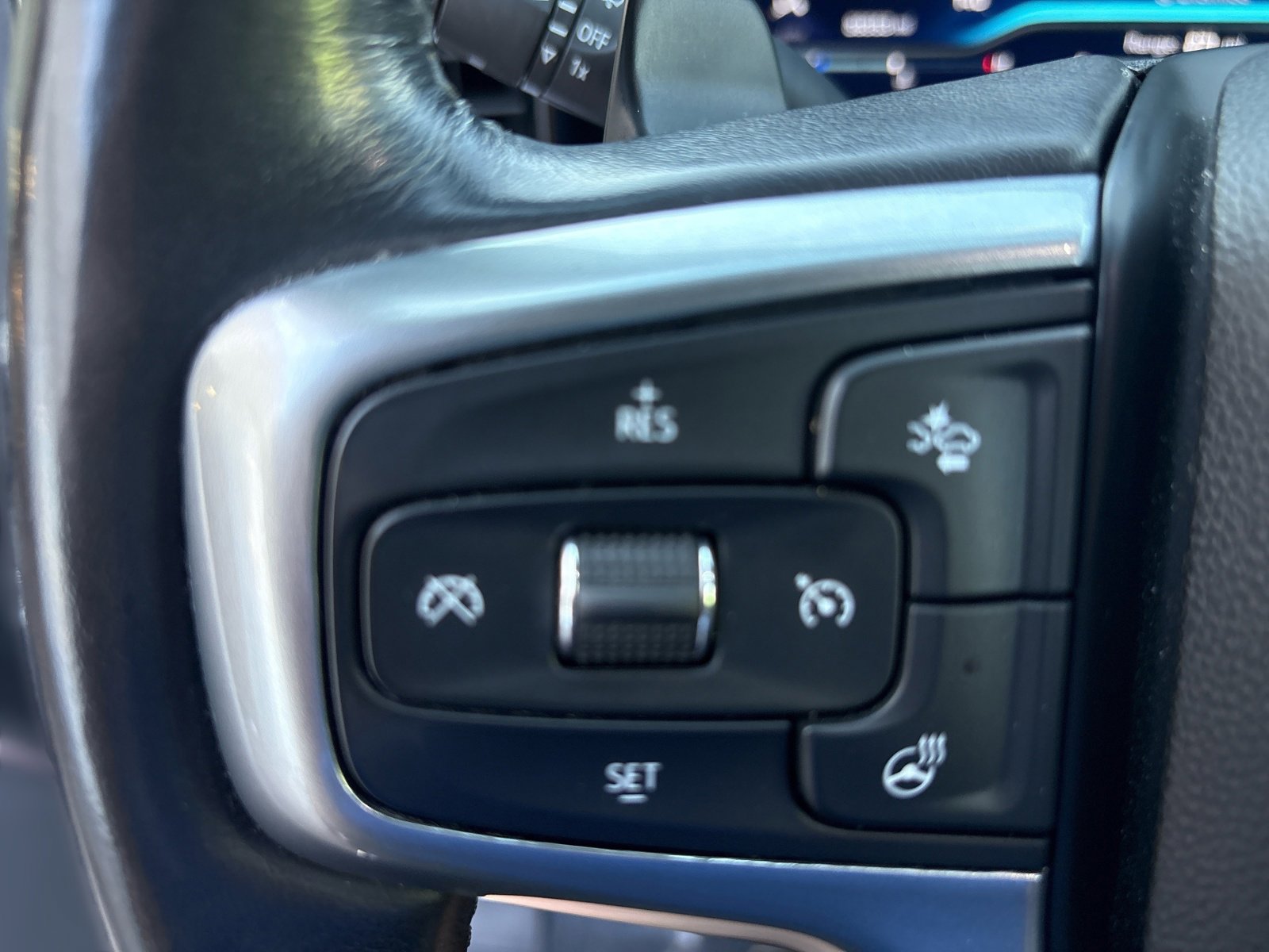 Used 2023 Chevrolet Silverado 1500 LTZ w/ Technology Package image 24