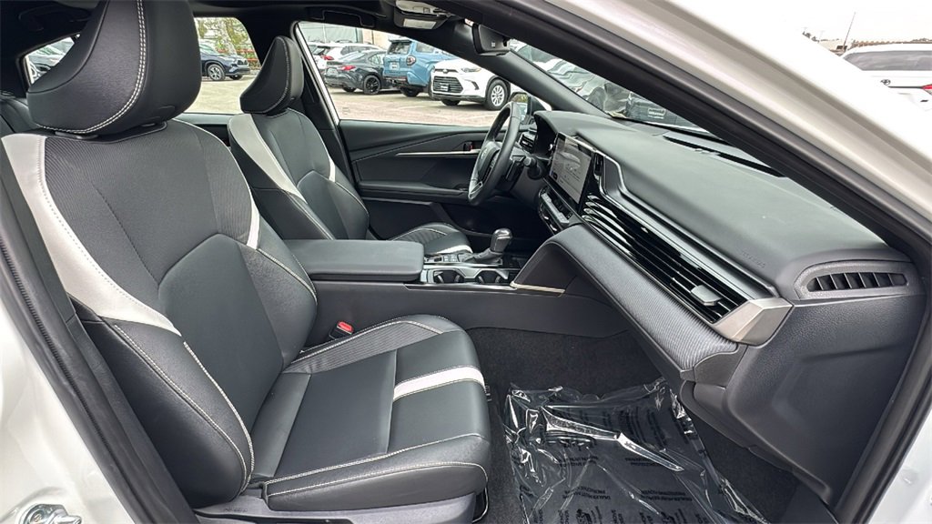 Certified 2025 Toyota Camry SE image 45