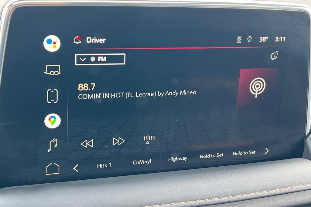 Certified 2022 GMC Yukon XL AT4 w/ Max Trailering Package image 15