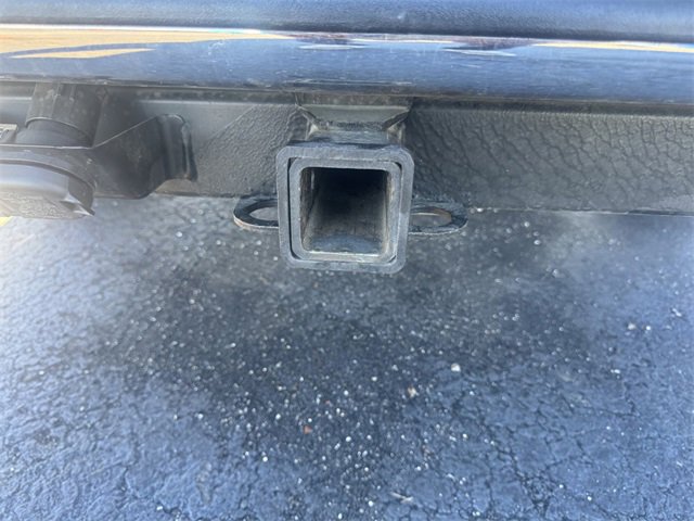 Used 2025 Chevrolet Express 3500 Extended w/ Driver Convenience Package image 14