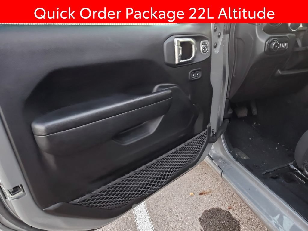 Used 2022 Jeep Wrangler Unlimited Sport AWD/4WD image 5