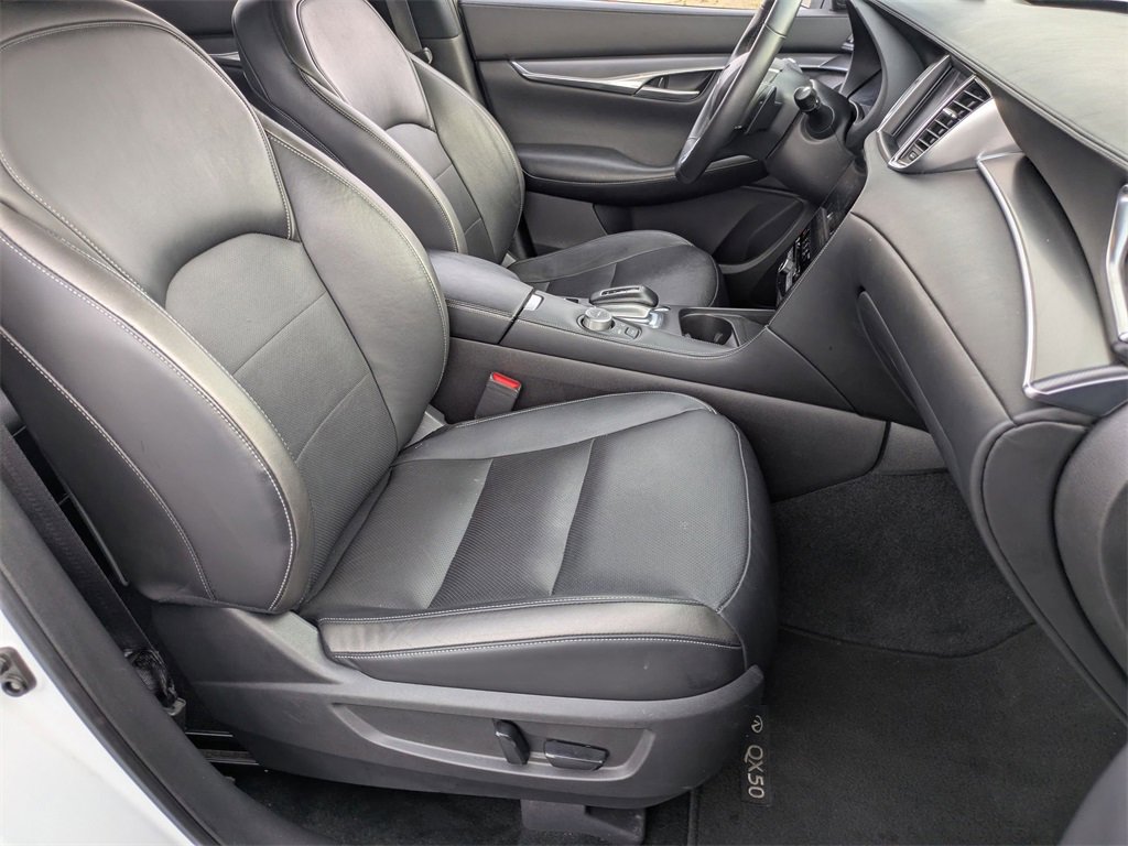 Used 2024 INFINITI QX50 Luxe image 28