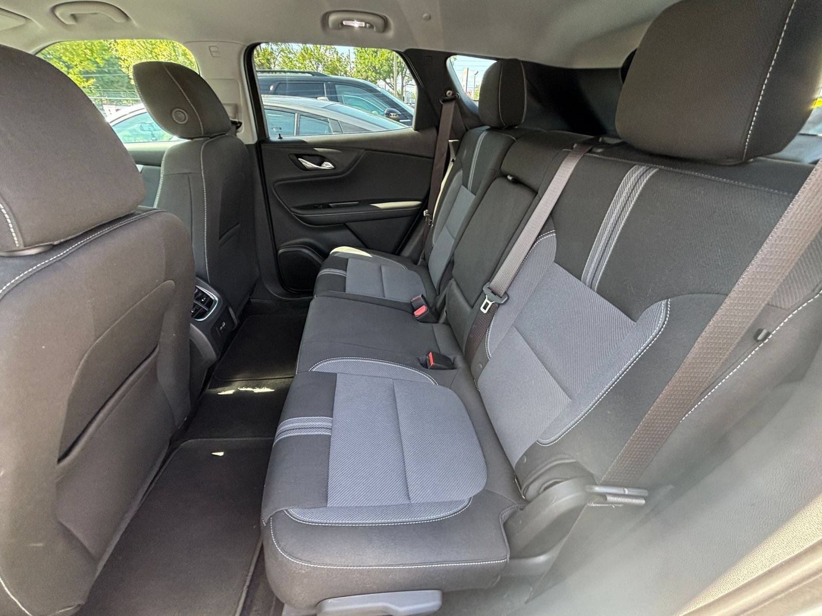 Used 2026 Chevrolet Blazer LT FWD image 27