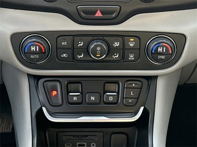 Used 2018 GMC Terrain SLT w/ Infotainment Package II image 14