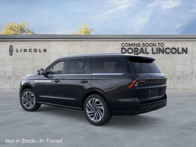 New 2026 Lincoln Navigator Reserve image 4