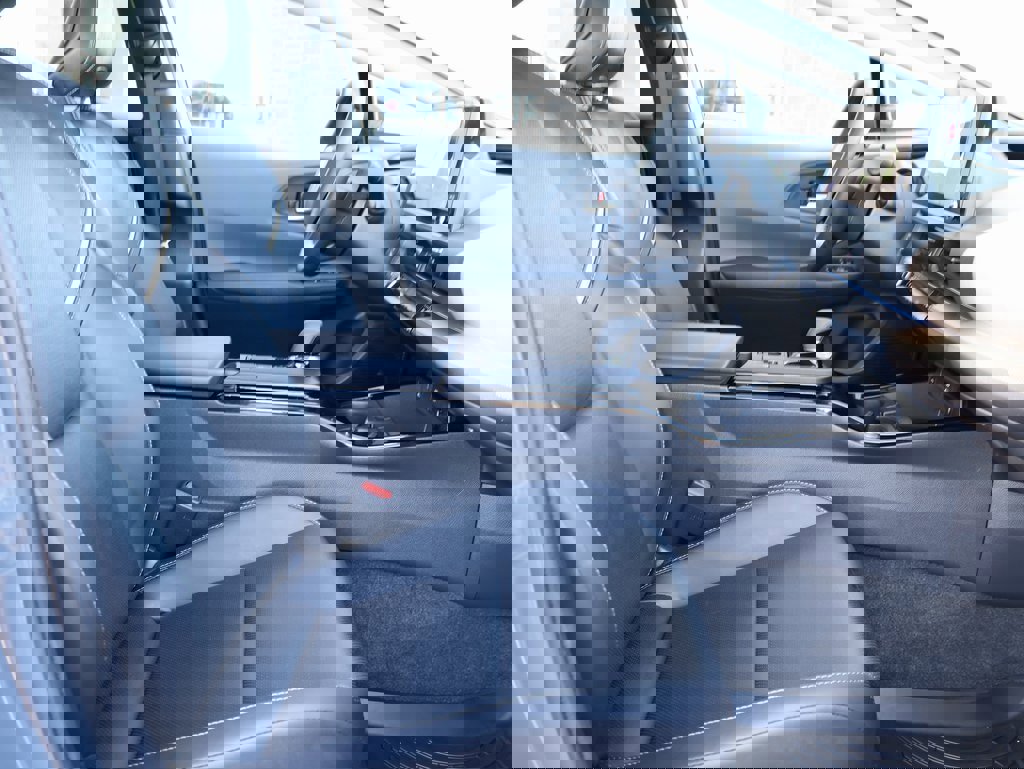 Used 2024 Toyota Prius Limited image 10