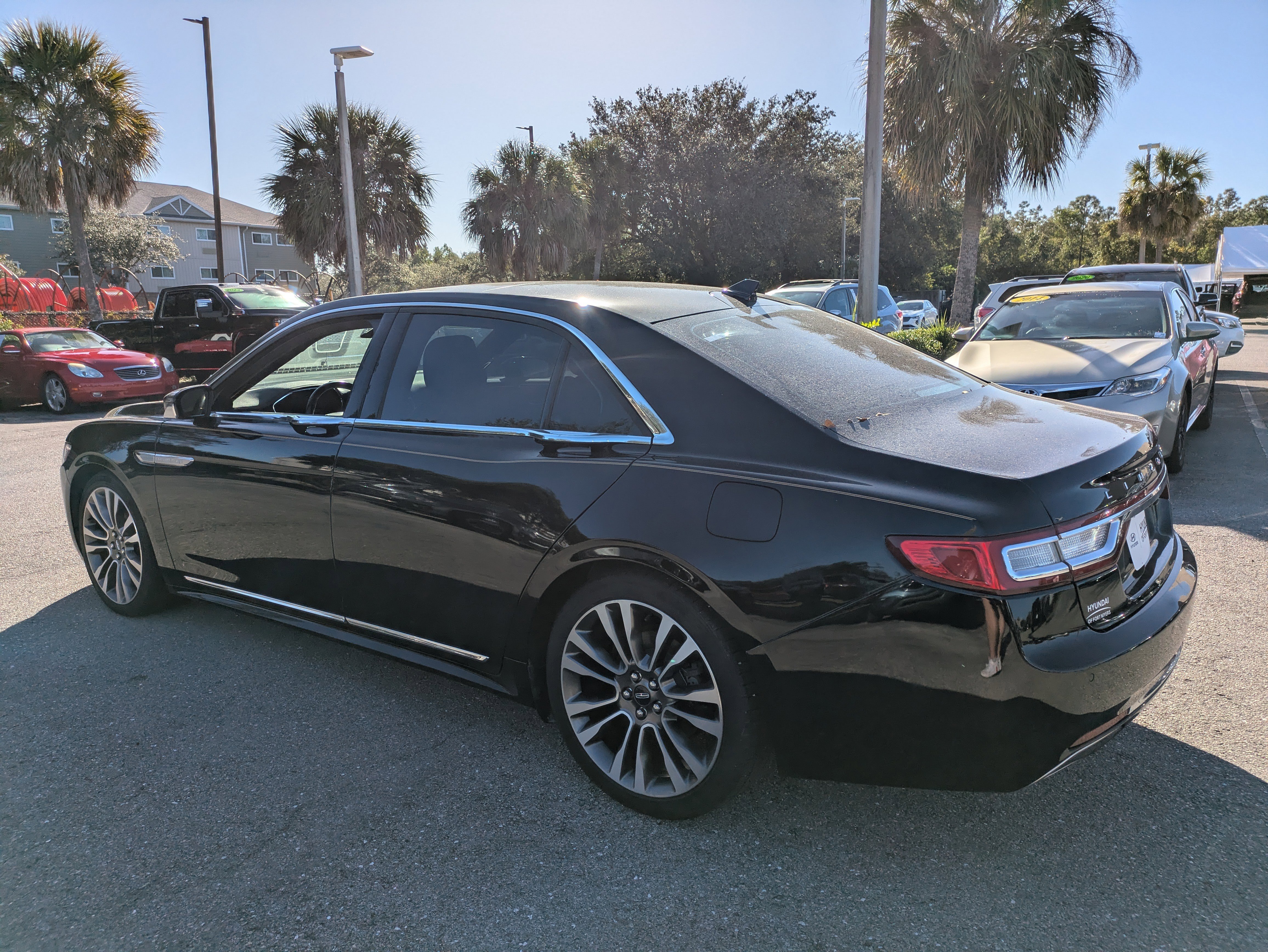 Used 2020 Lincoln Continental AWD w/ Premium Package image 7