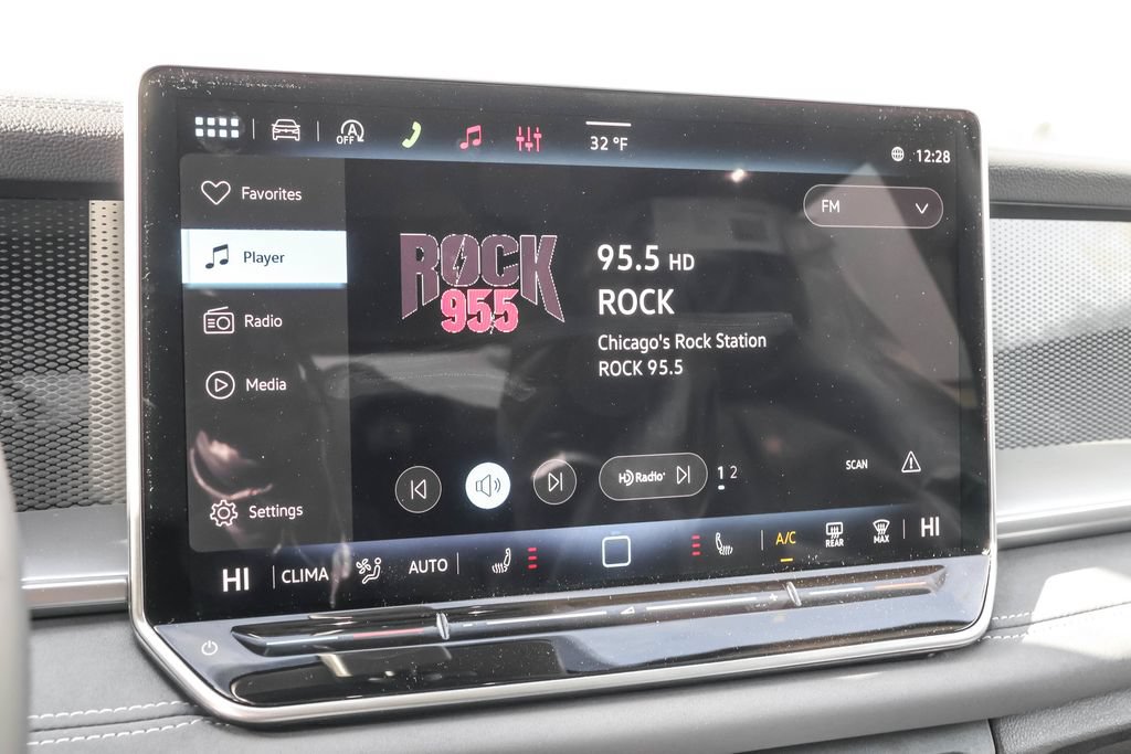 New 2026 Volkswagen Tiguan SE AWD/4WD image 29