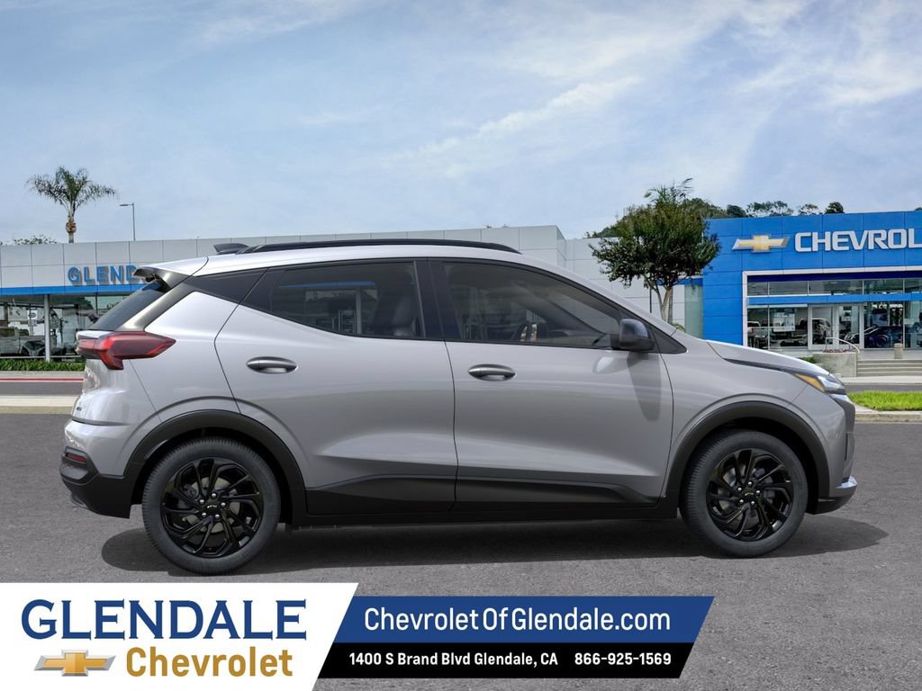 New 2027 Chevrolet Bolt RS w/ Technology Package FWD image 5