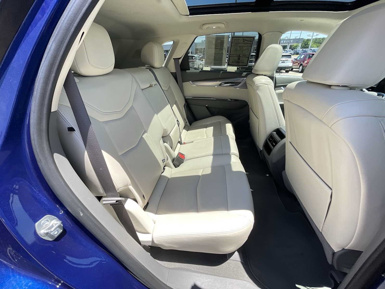 Certified 2025 Cadillac XT5 Premium Luxury AWD/4WD image 25