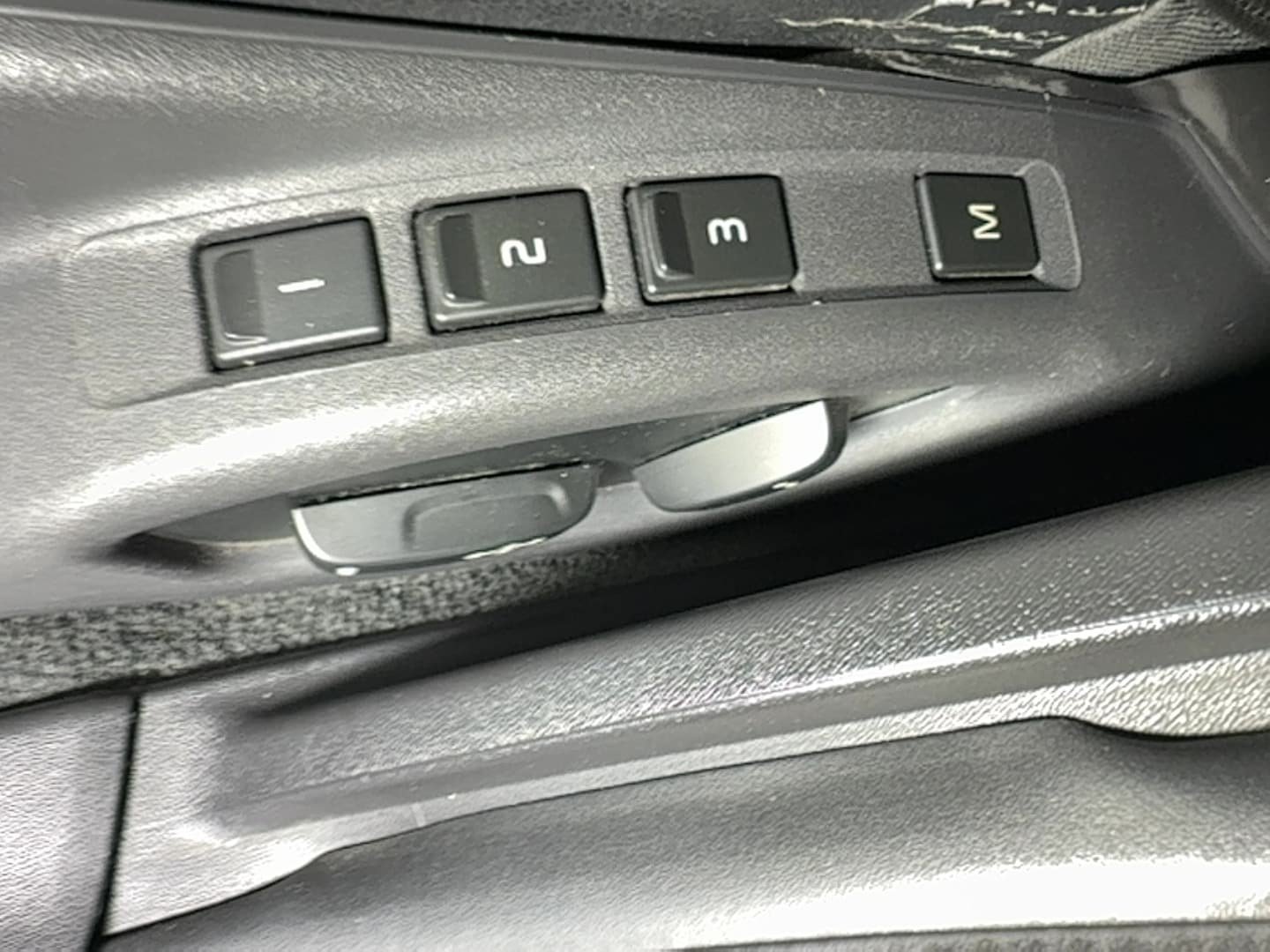Used 2013 Volvo S60 T5 AWD/4WD image 36