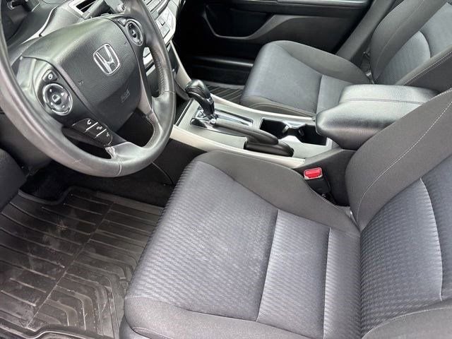 Used 2015 Honda Accord Sport image 11