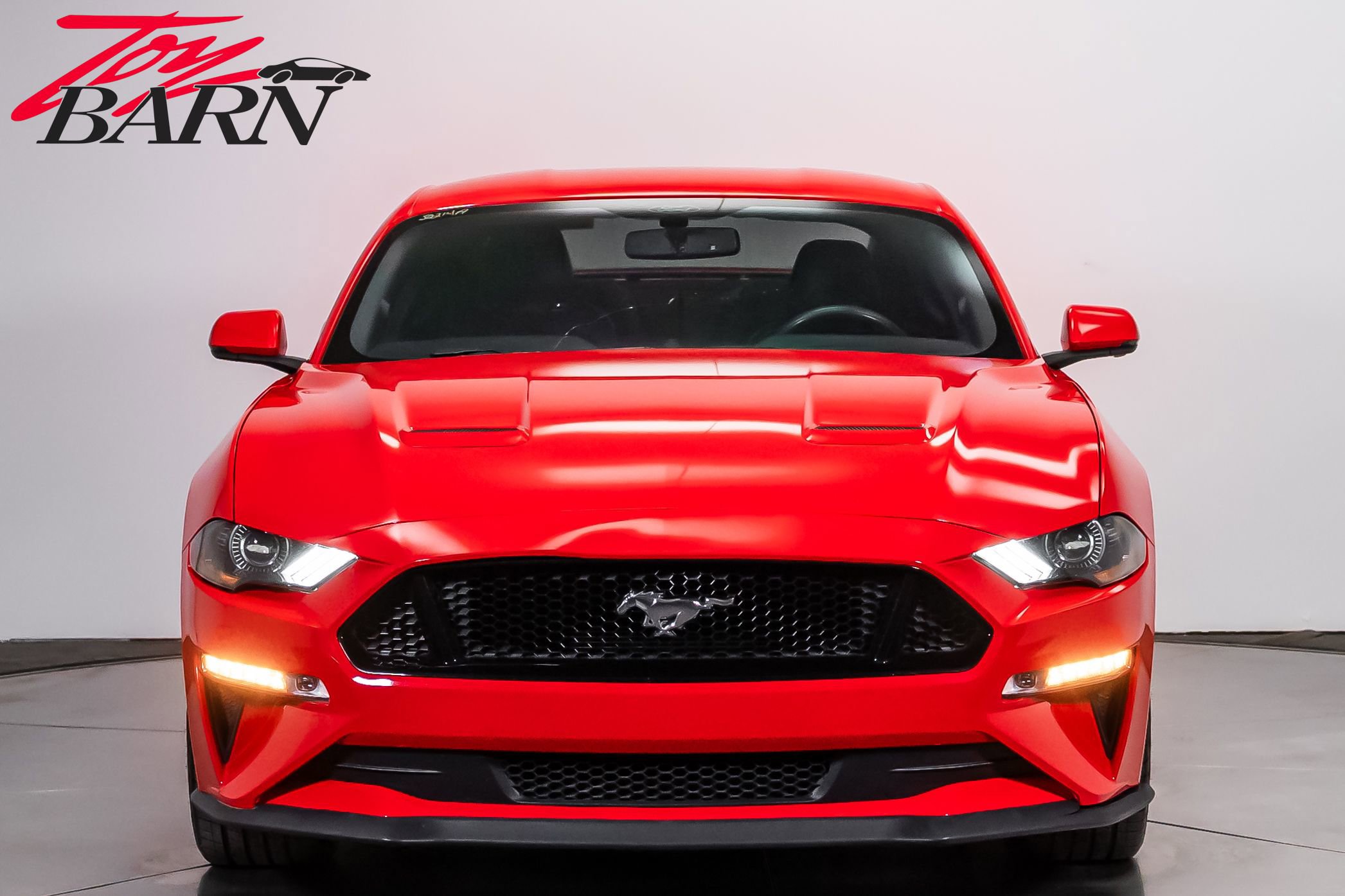 Used 2018 Ford Mustang GT Premium w/ GT Performance Package RWD image 8