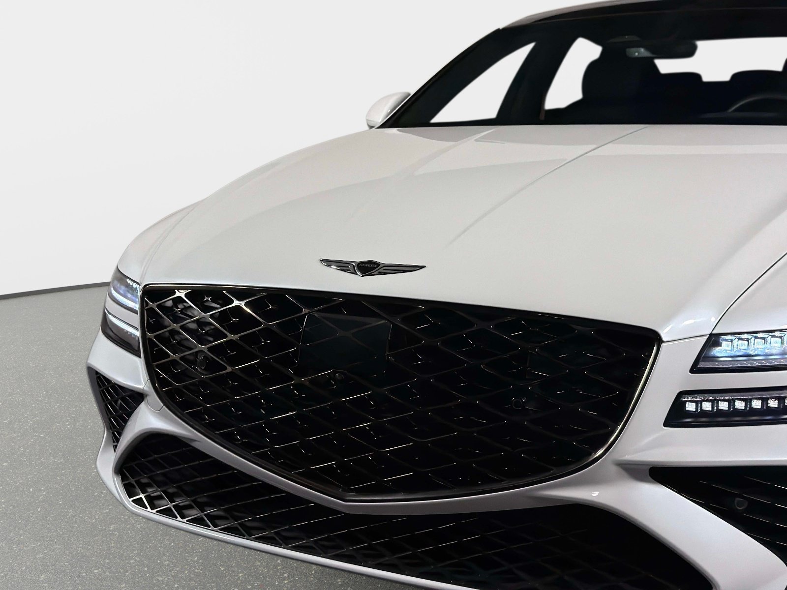 Used 2025 Genesis G80 3.5T Sport Prestige AWD/4WD image 11