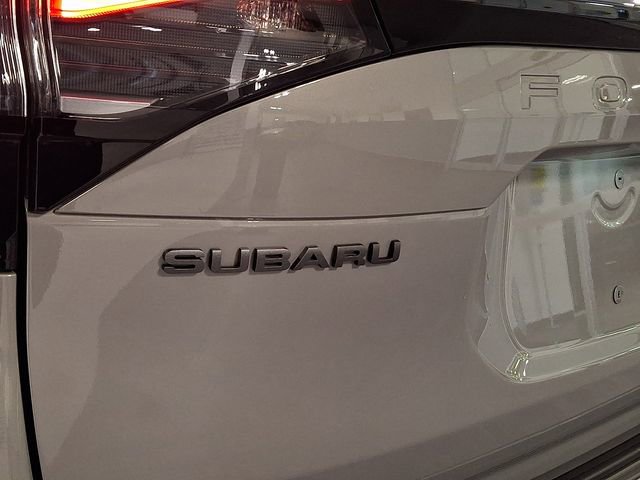 Certified 2025 Subaru Forester Limited image 31
