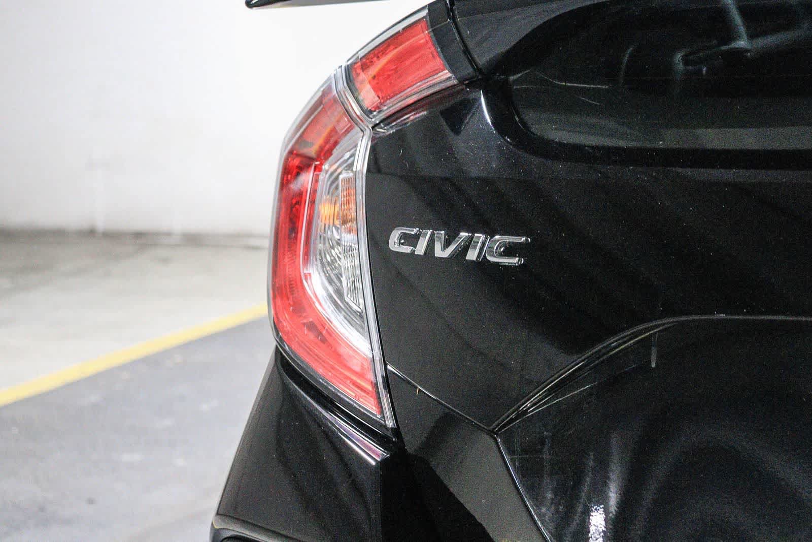 Used 2019 Honda Civic Type R image 11
