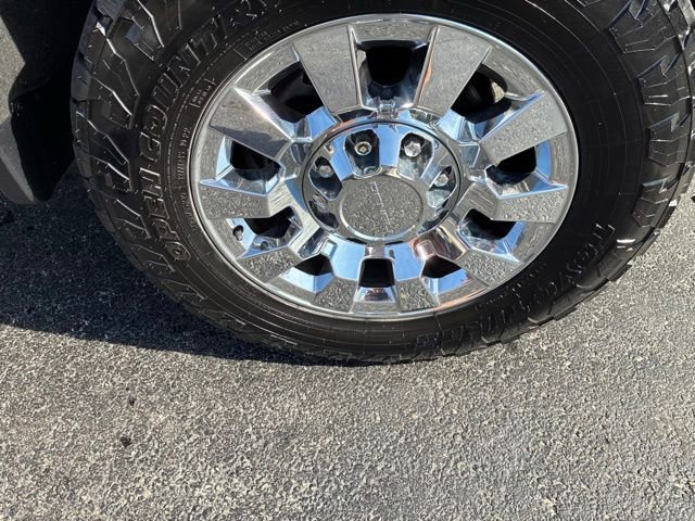 Used 2024 Chevrolet Silverado 2500 LTZ w/ LTZ Premium Package image 8