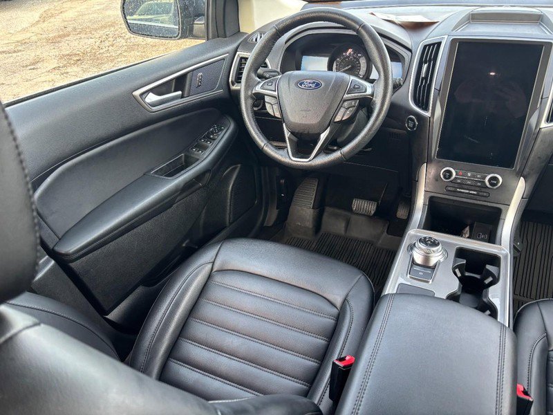 Used 2024 Ford Edge SEL w/ Convenience Package image 13