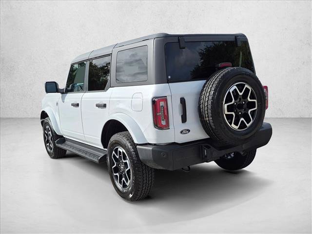 New 2026 Ford Bronco Outer Banks AWD/4WD image 2