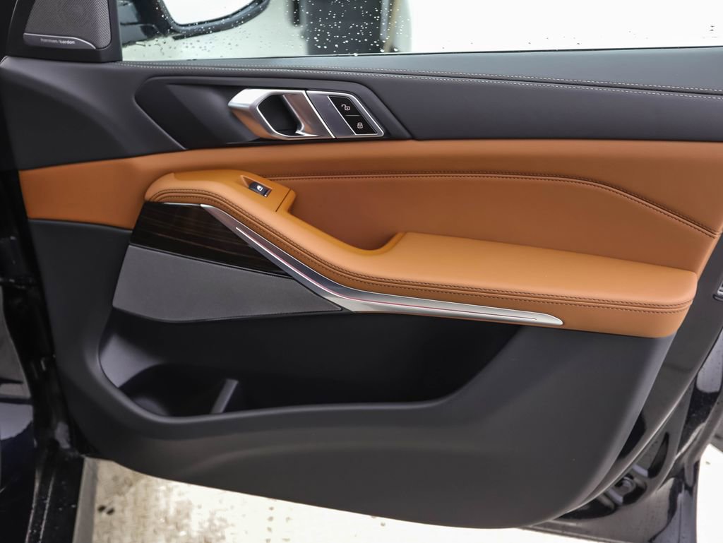 New 2026 BMW X5 xDrive40i w/ M Sport Package image 28