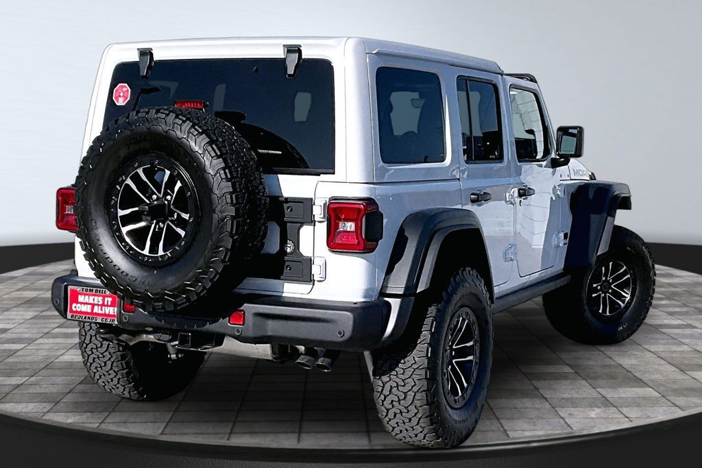 New 2026 Jeep Wrangler Unlimited Rubicon 392 w/ Quick Order Package 27X Moab AWD/4WD image 22
