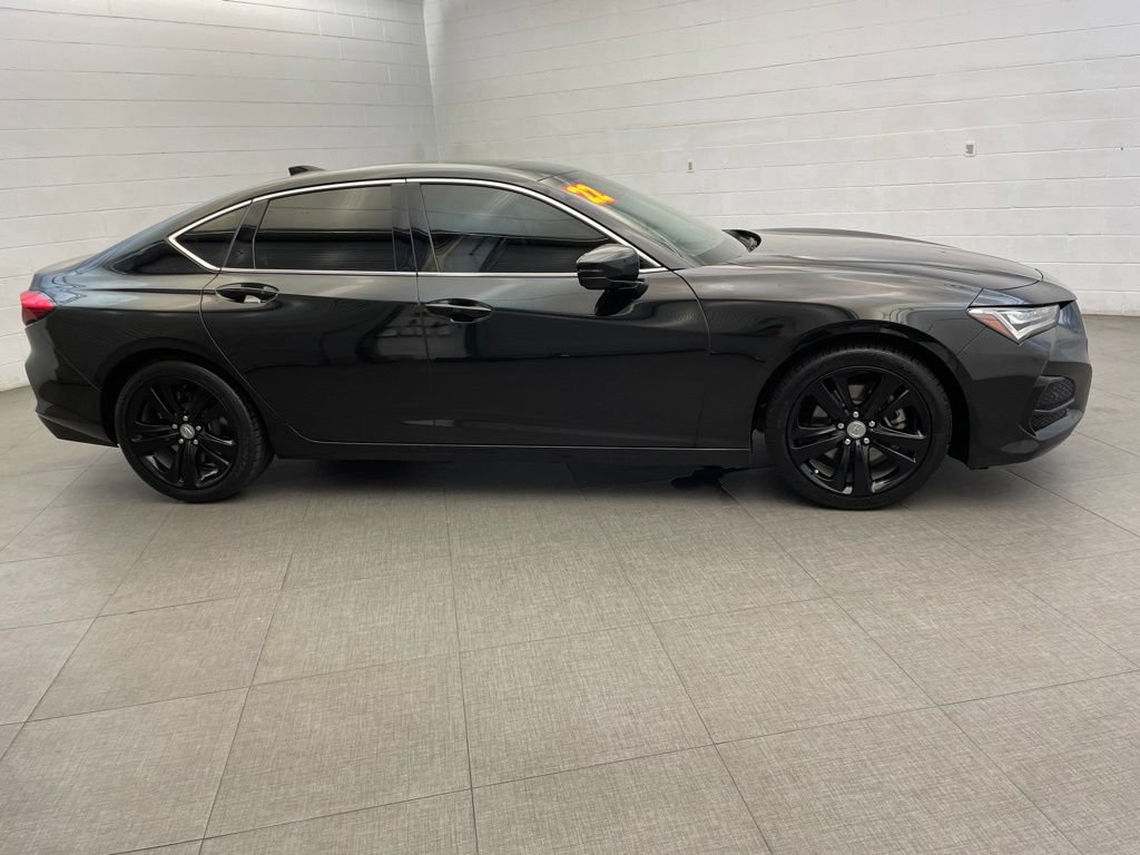 Used 2022 Acura TLX w/ Technology Package FWD image 5