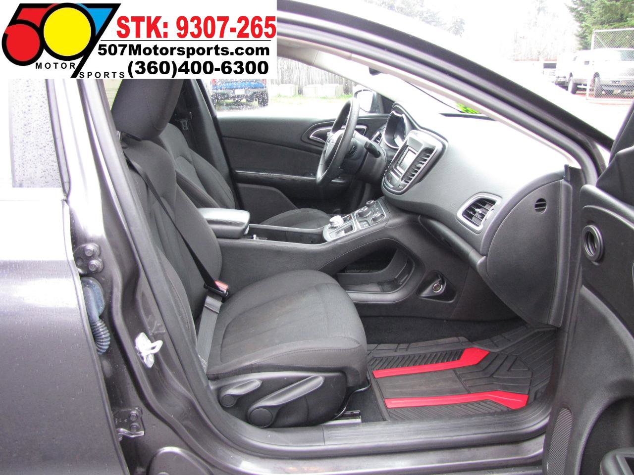 Used 2016 Chrysler 200 Limited image 20