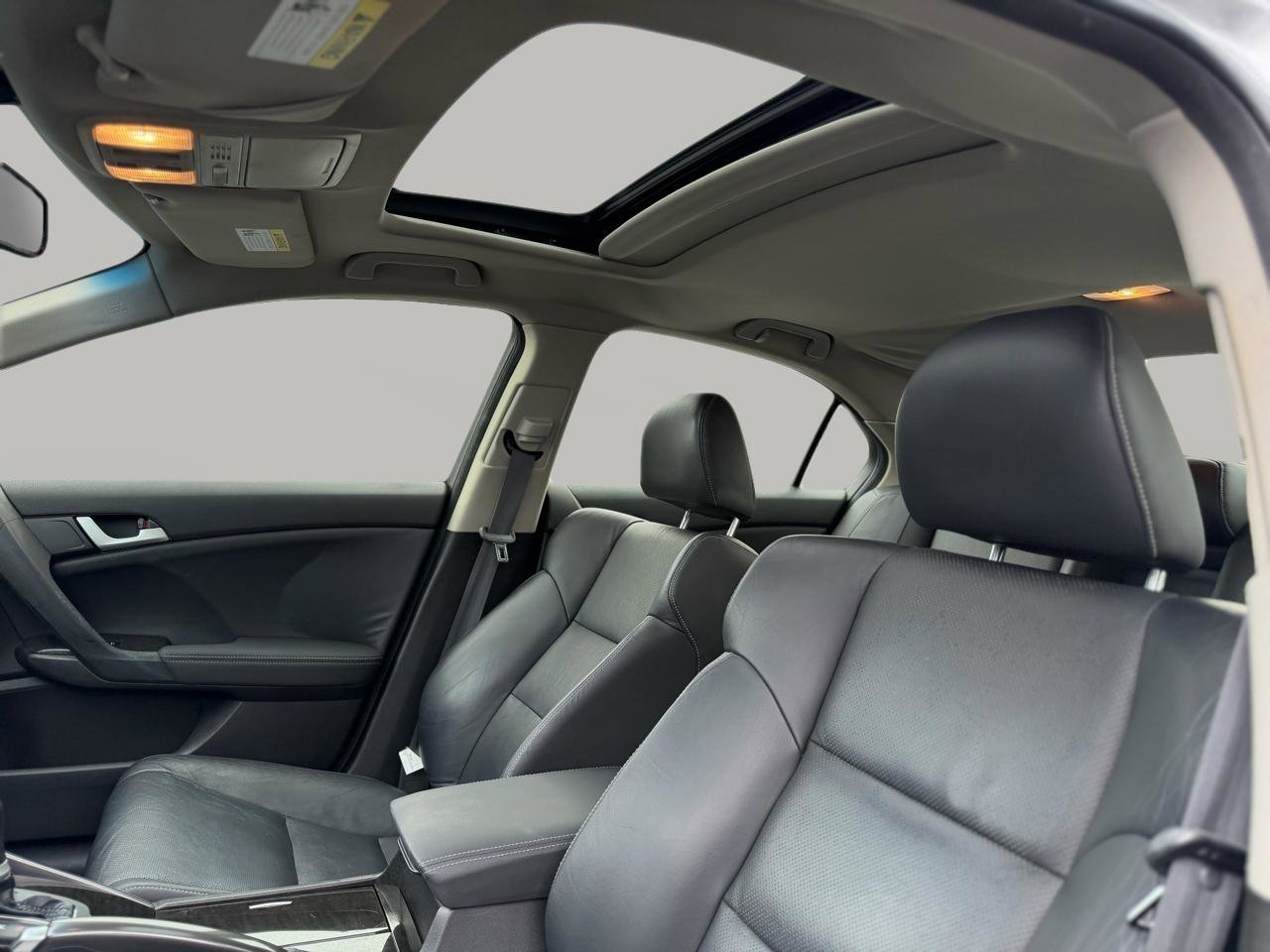 Used 2013 Acura TSX Sedan image 16