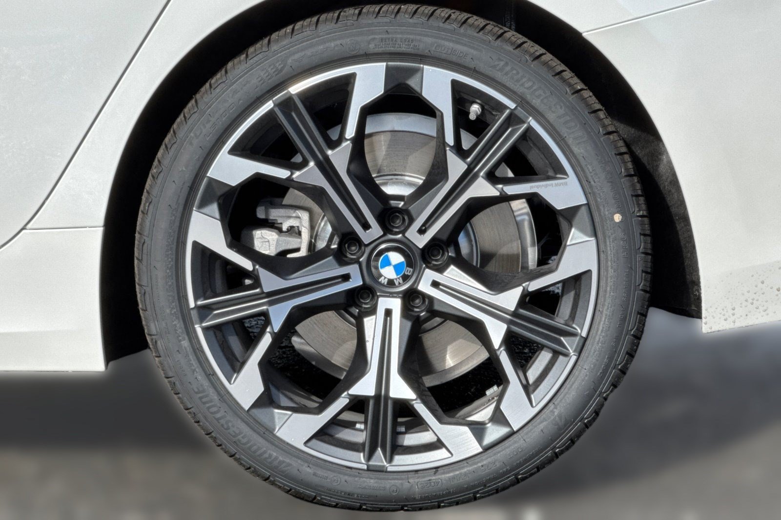 Used 2026 BMW 330i Sedan w/ Premium Package RWD image 13
